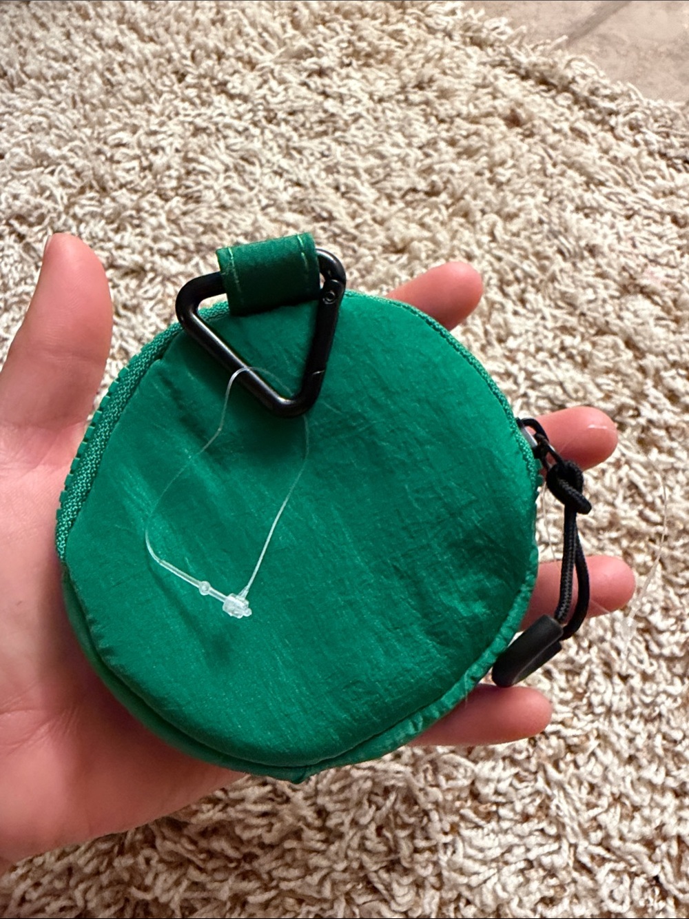 New FP Movement Essentials Only Pouch - Picture 4 of 6